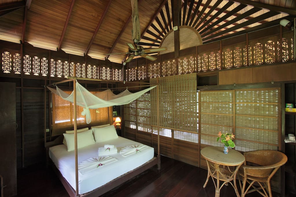 Upstairs Master Bedroom (Fans) @ Wing C