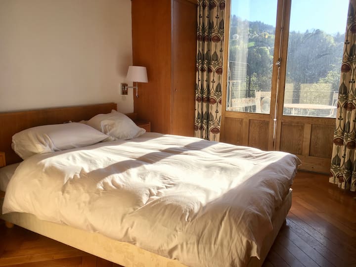 Chambre double avec accès à la terrasse 