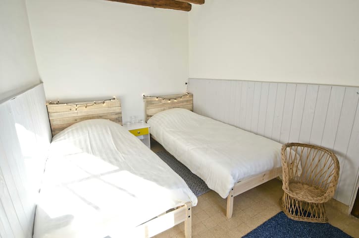 La Chaumiere Des 2 Amants Entre Giverny Et Rouen Huisjes Te Huur In Vatteville Normandie Frankrijk