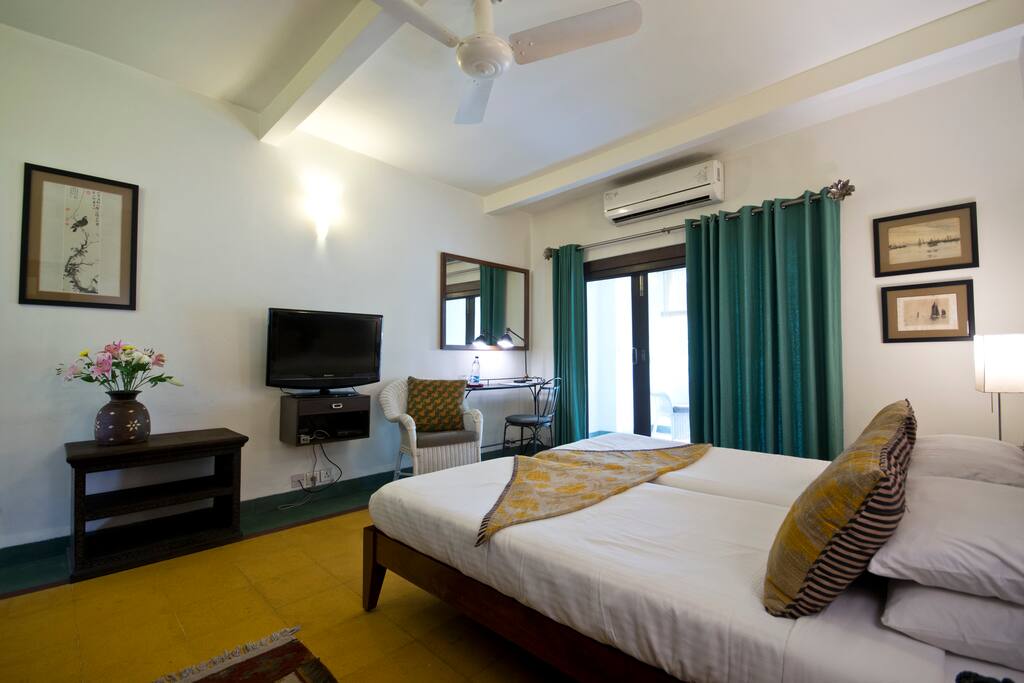 Deluxe room different view