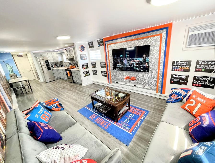 NY VIBEZ! Cool Smart Home-Walk 2 UBS Arena-JFK/LGA