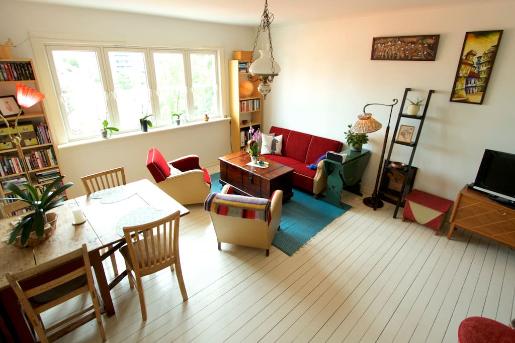 Spacious livingroom