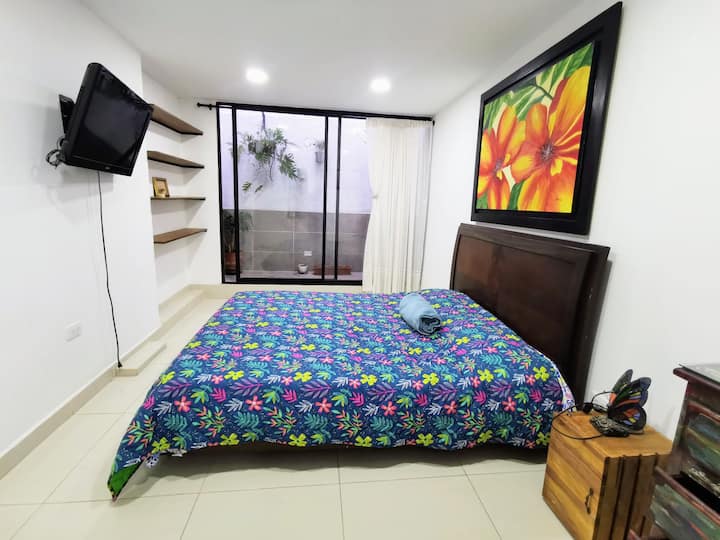 Lovely 1 bedroom unit in beautiful Medellín city Apartments for Rent