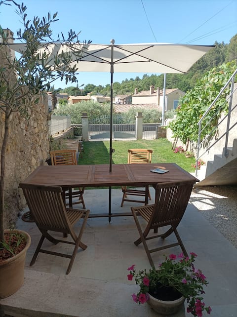 La petite Jarlandine Furnished tourist accommodation * * *