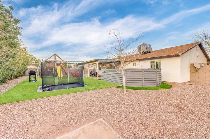 VIP!! BRAND NEW VILLA stay with style large B.yard