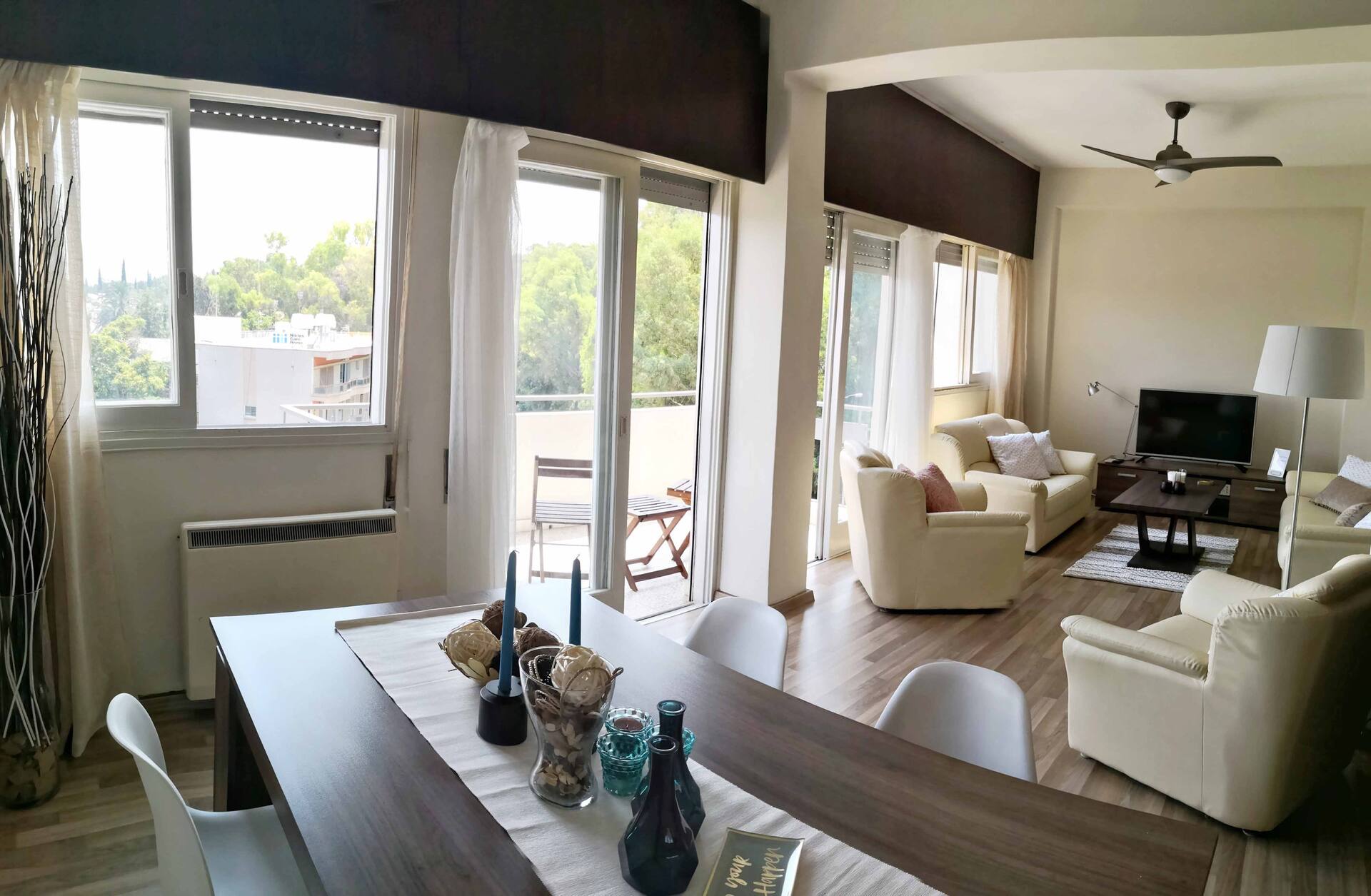 The Bridge-House Apartment