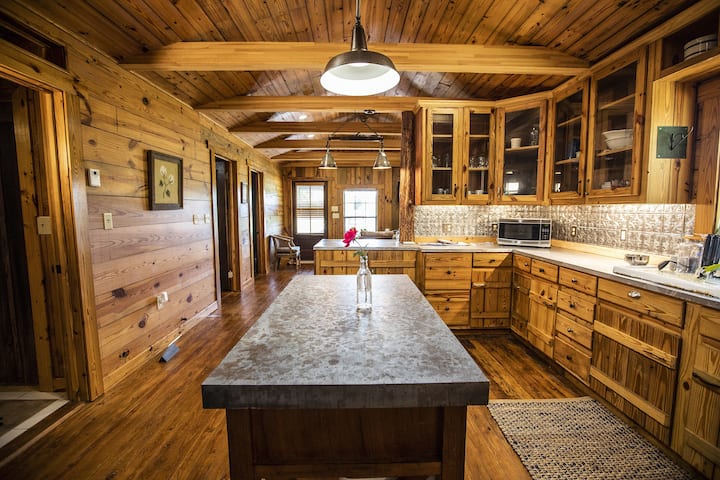 Newton Vacation Rentals Homes Mississippi United States Airbnb
