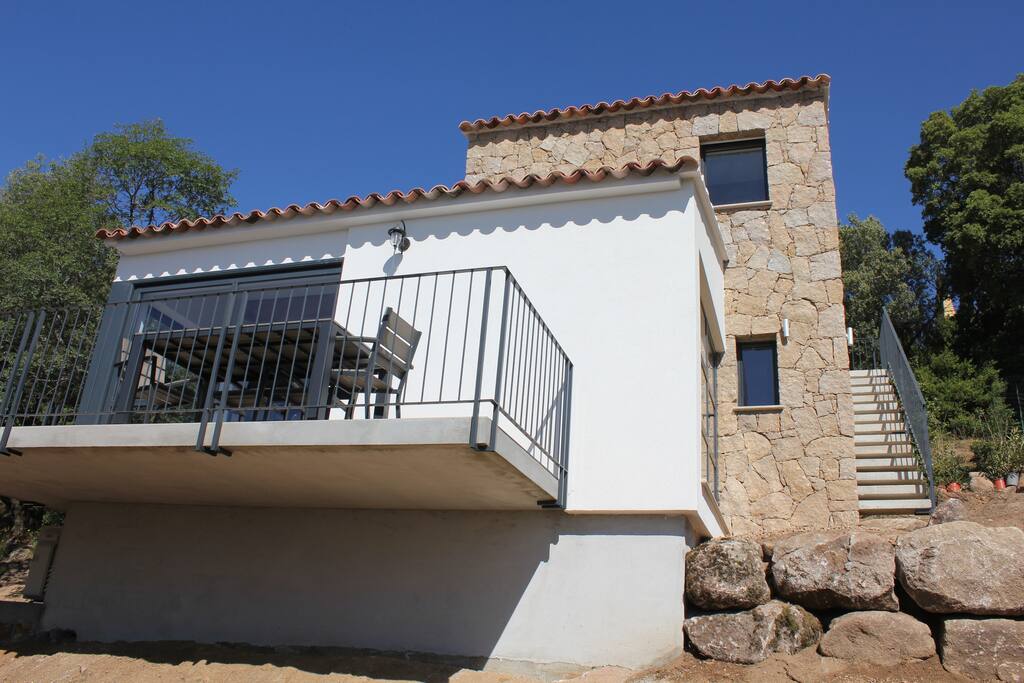 Maison individuelle de charme vue mer avec piscine