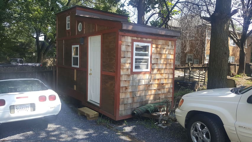 *TINY HOME FULL PROPERTY ACCESS
