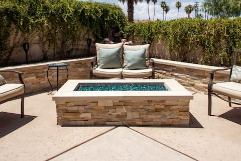 Private Casita in the Heart of Palm Desert