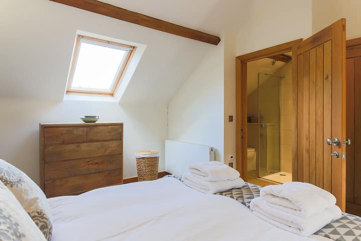 Baño privado desde el dormitorio principal