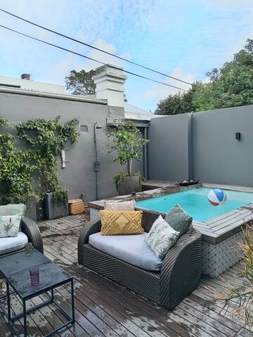 Stylish modernised home with pool in quiet lane gallery image 4