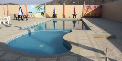 Beautiful vacation home with a pool. 😎