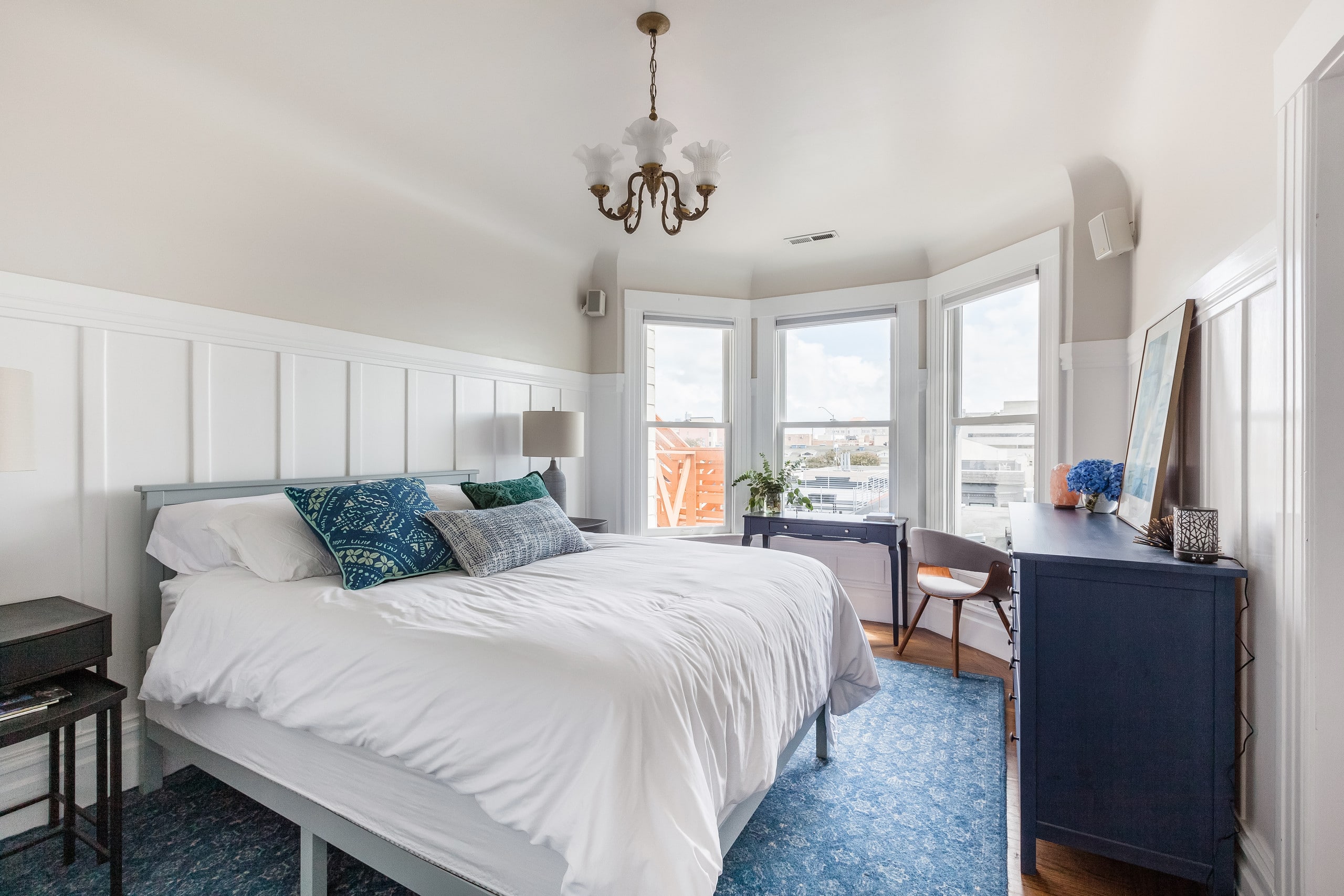Home in San Francisco · ★4.98 · 2 bedrooms · 3 beds · 1 bath - Image 23