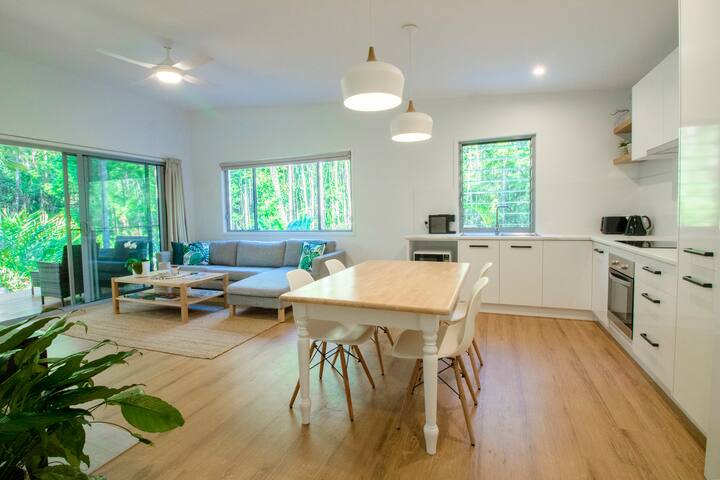 🌴🌴🌴  SPECIAL Noosa Hinterland Rainforest Villa 🌴🌴🌴