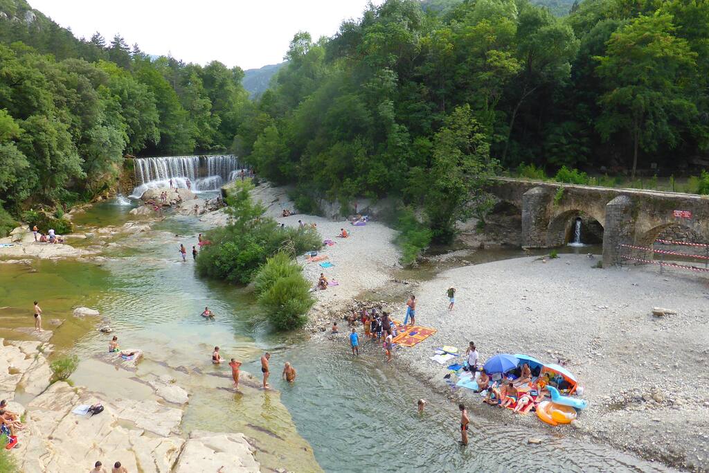 The "beach" at the Cascade