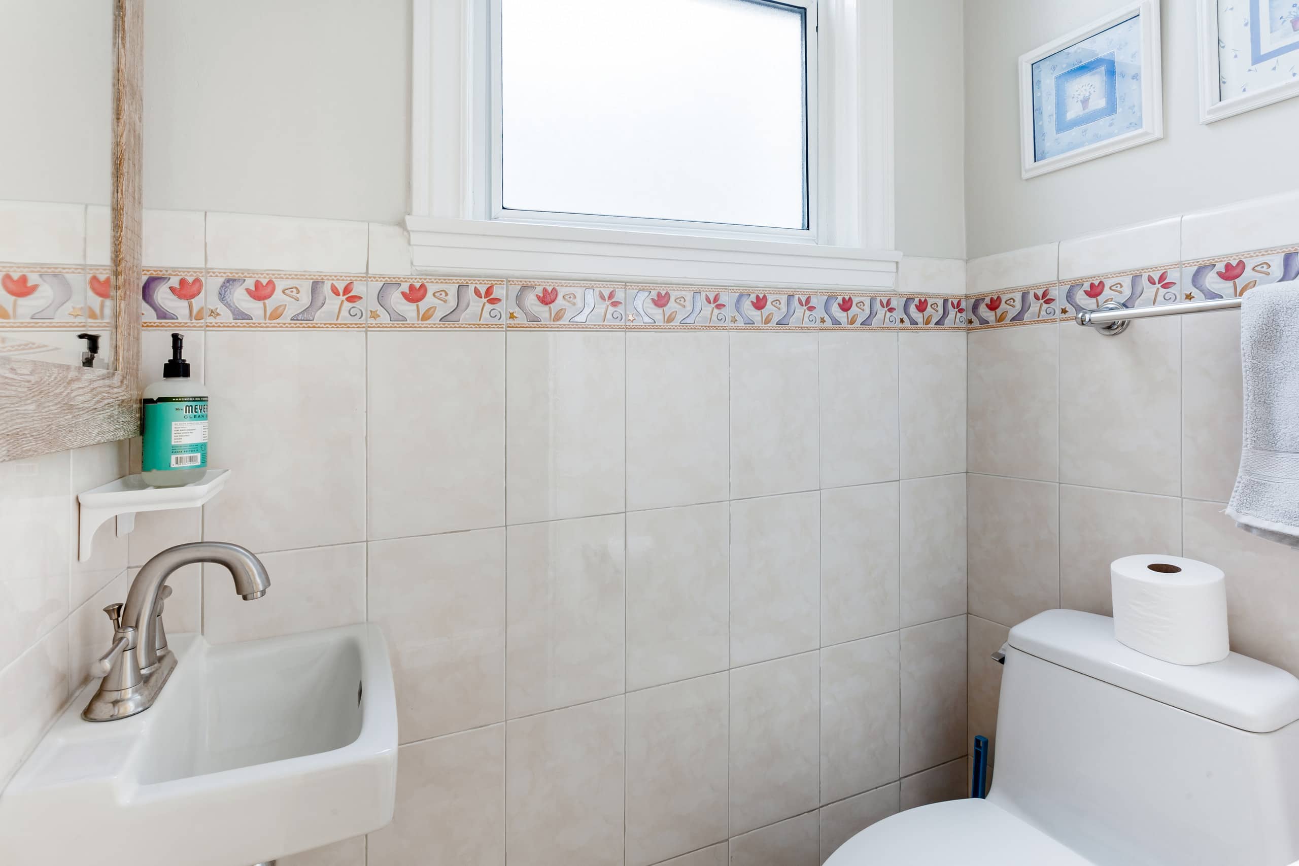 Home in San Francisco · ★4.84 · 3 bedrooms · 4 beds · 2.5 baths - Image 30