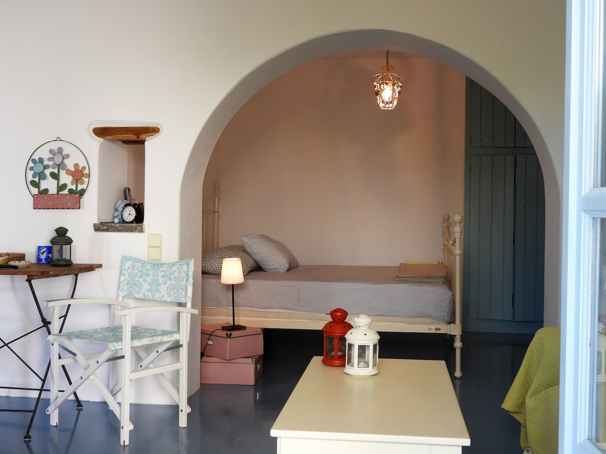 The double bed of the guest house. 