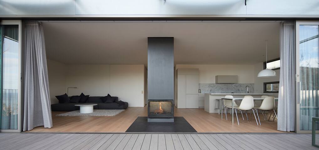 Cumulus House, Wye River – Ocean Views gallery image 2