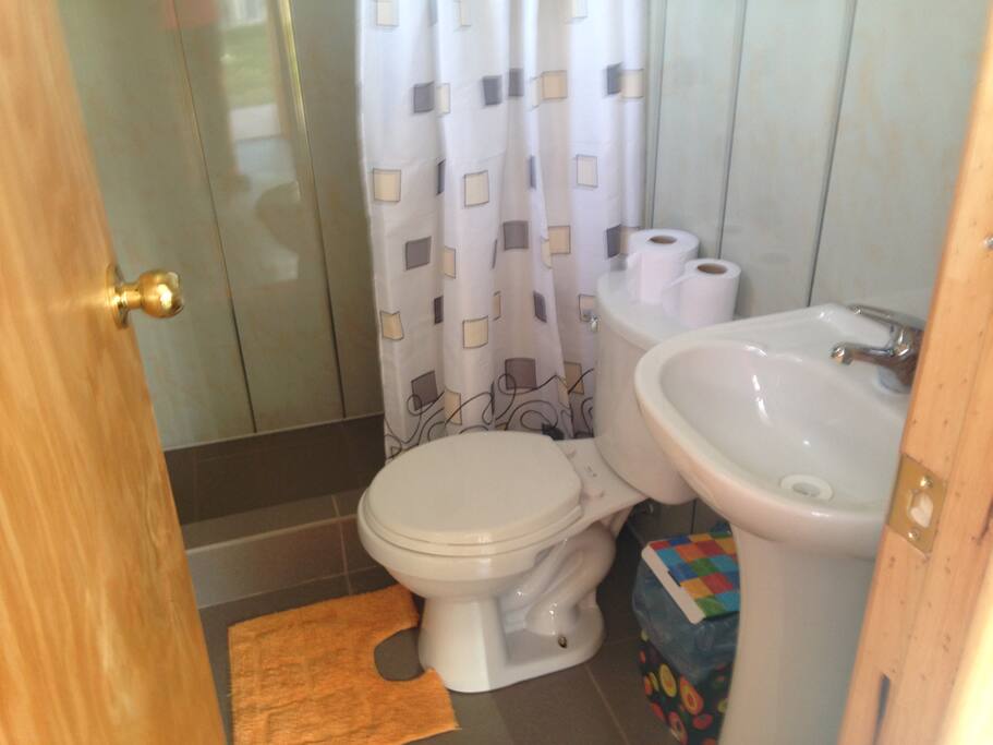 baño con agua caliente