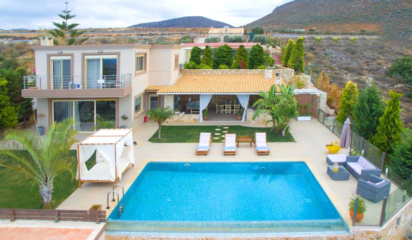 MareCrete Ltd managed Airbnb listing 3
