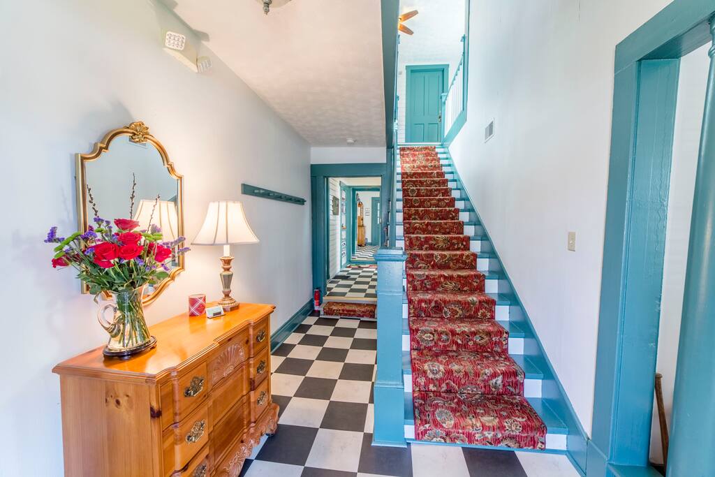 Our inn is newly renovated and ready to receive guests! You are always welcome!