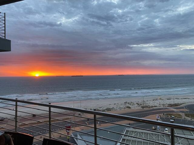 Beautiful Horizons gallery image 4