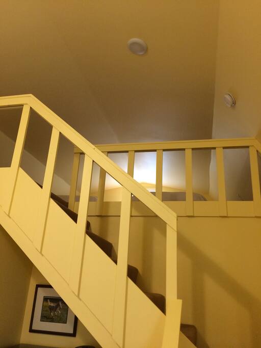 Chardonnay Cottage Staircase to Loft