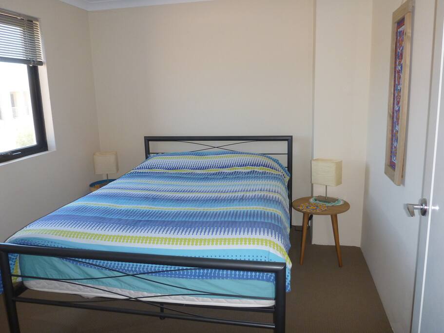Bedroom, Queen Bed
