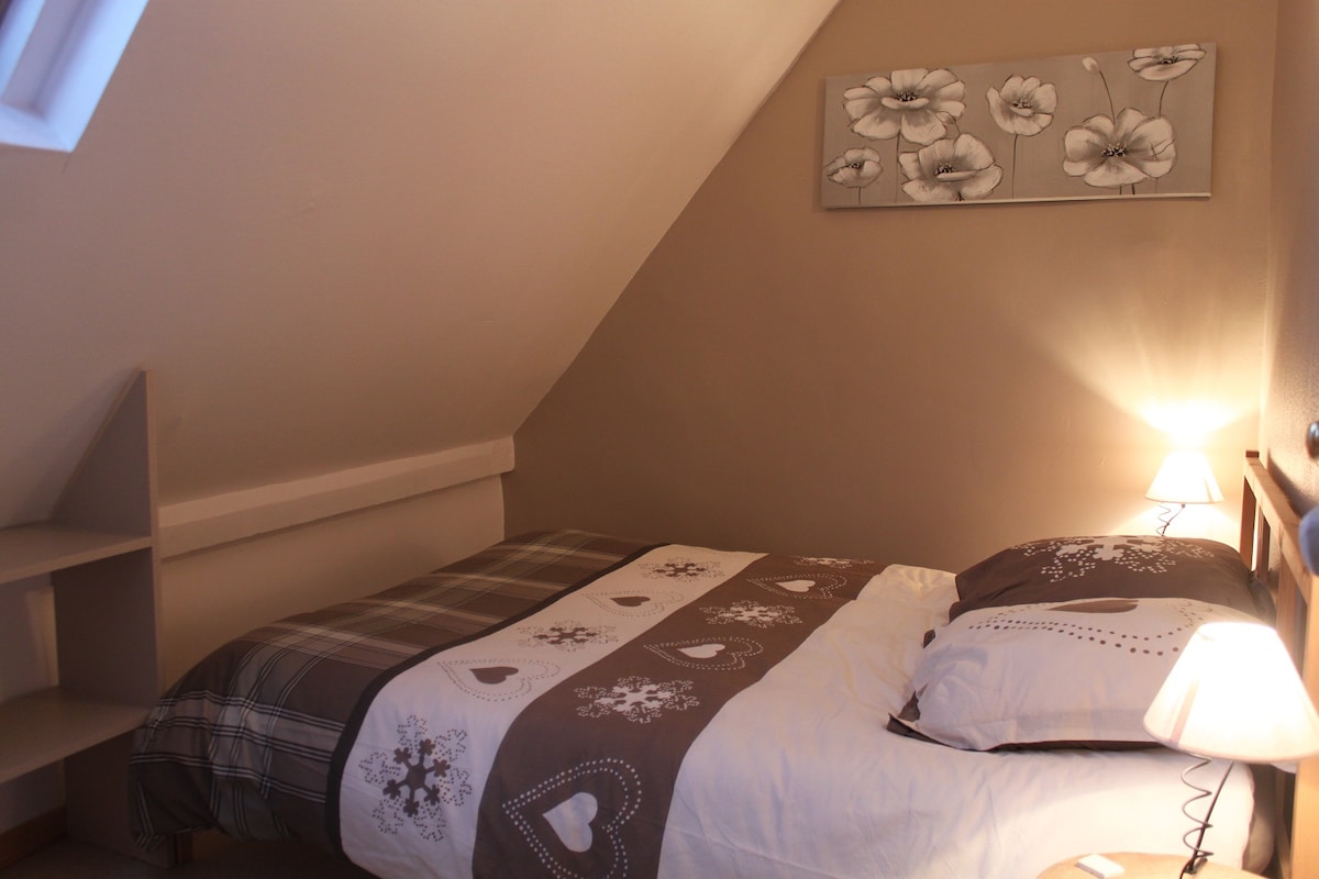 საძინებელი 1