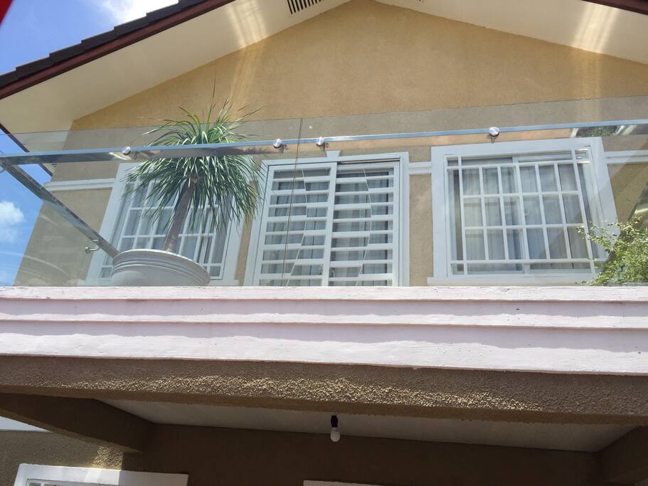 A balcony to relax or an option to held free breakfast