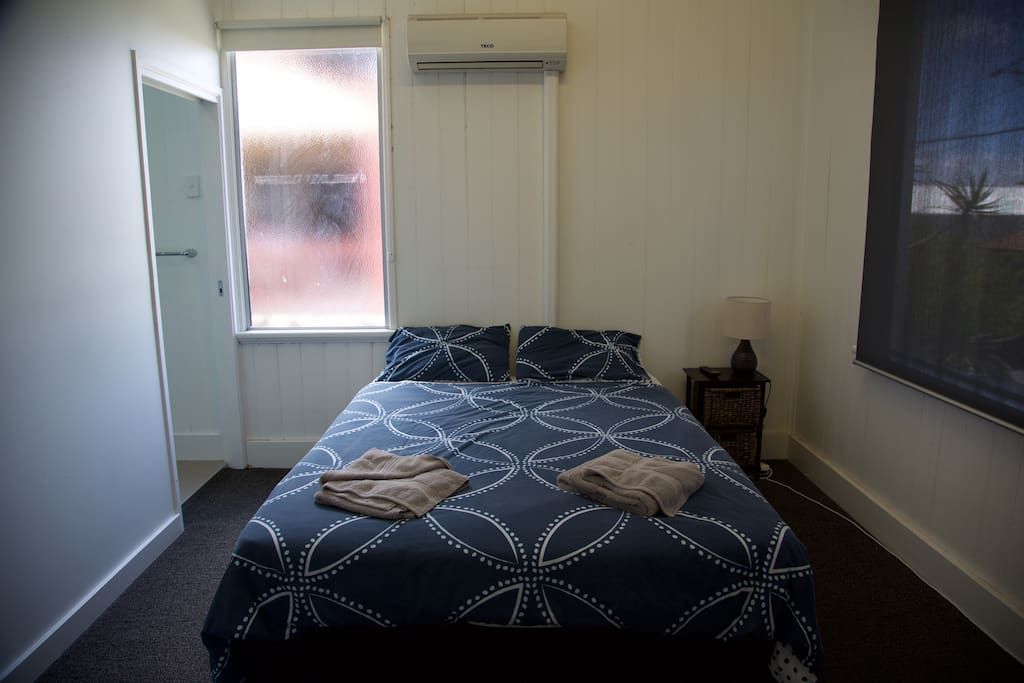 Queen Bed