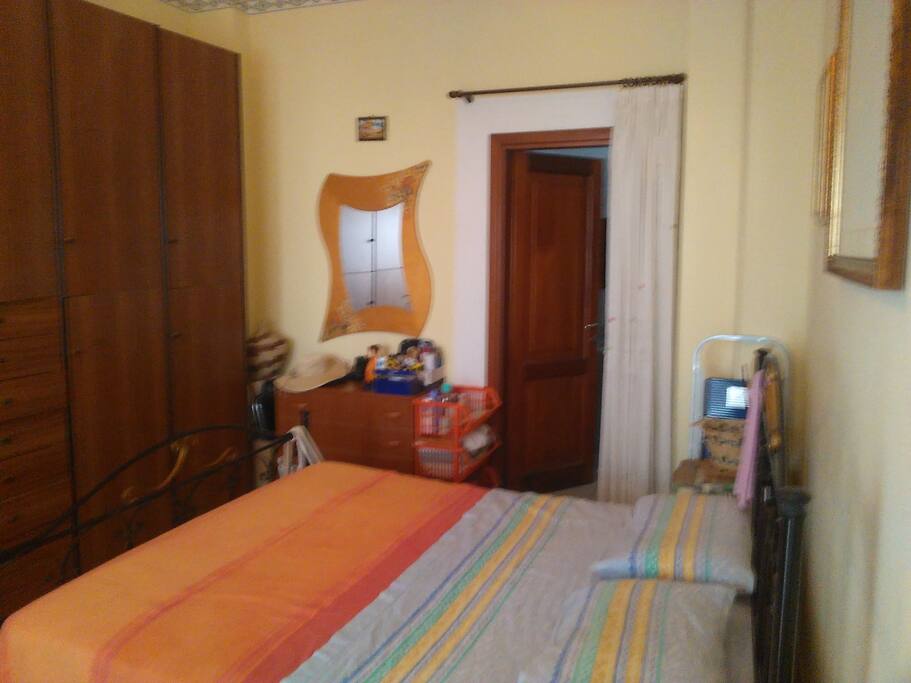 Camera Rosa: letto.