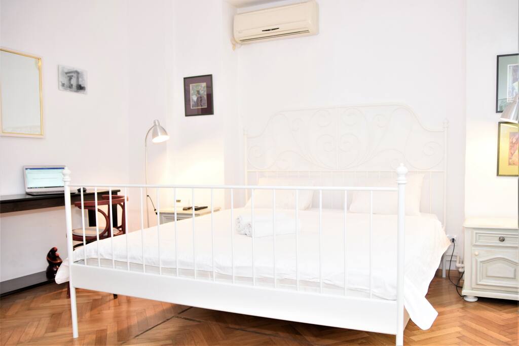 Cozy bed