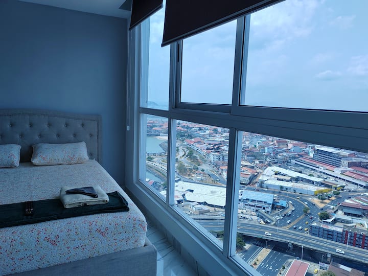 Hermoso Apto En Avenida Balboa- Cinta Costera - Panama
