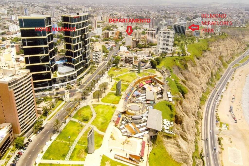 Estarás en la zona mas turística y privilegiada de Miraflores. A pasos de los mejores hoteles 5 estrellas de la ciudad.