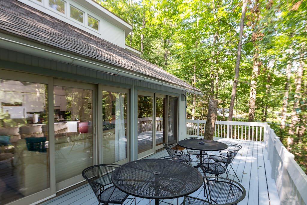 Deck to enjoy morning coffee and evening meals