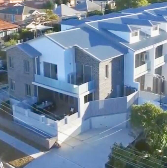 Overview of the 8 units of townhouses- ours is at the corner of Susan and Helena Street.