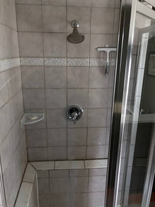 Bathroom 2 - shower