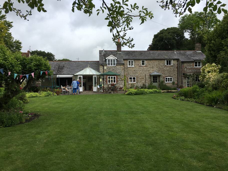 Open Gardens