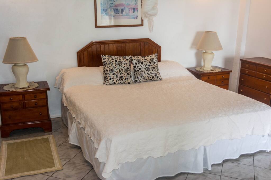King-size bed