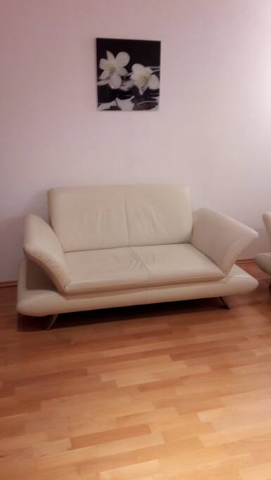 Lounge/Sofa/3.Schlafplatz