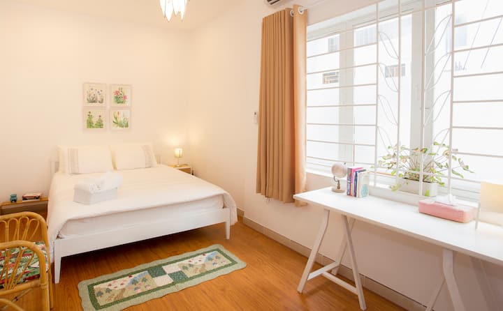 101 - сончева спална соба