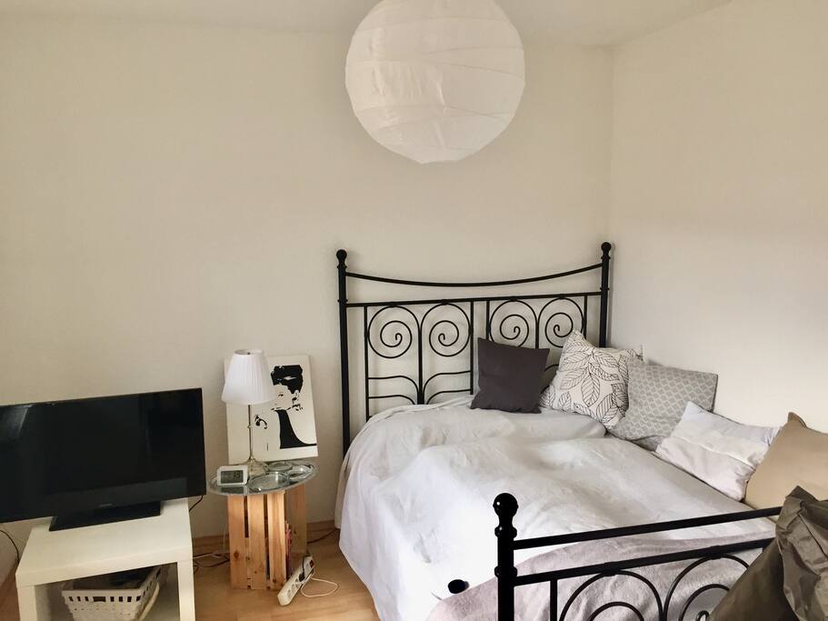 Double bed