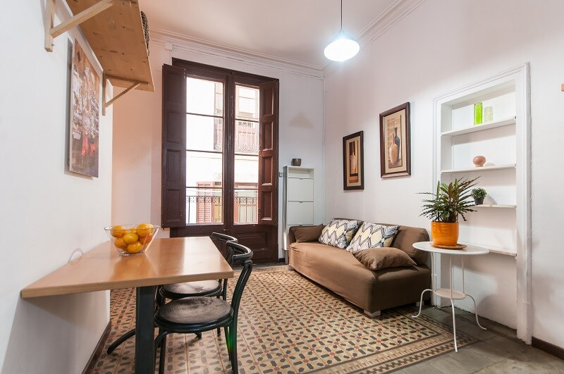 Barcelona Moblierte Unterkunfte Fur Langere Aufenthalte Airbnb