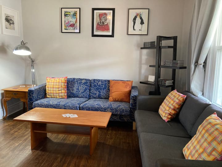 Cutest Loft Style Bunk Room - Hamilton