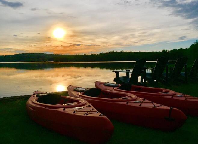 Airbnb Beach Lake Vacation Rentals Places To Stay