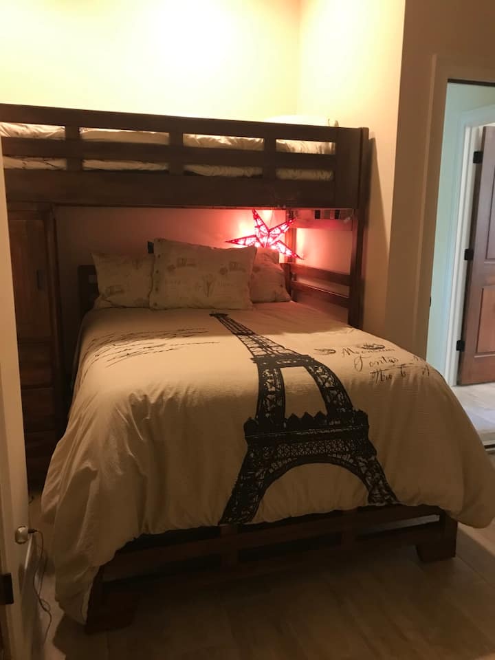 Banckbed Paris Room 2