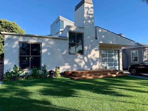 Top Airbnb: World Cup Suite: Private Yard by SoFi in Del Rey
