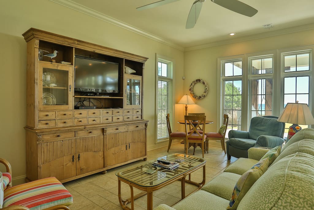 Couch, Furniture, Chair, Entertainment Center, Indoors